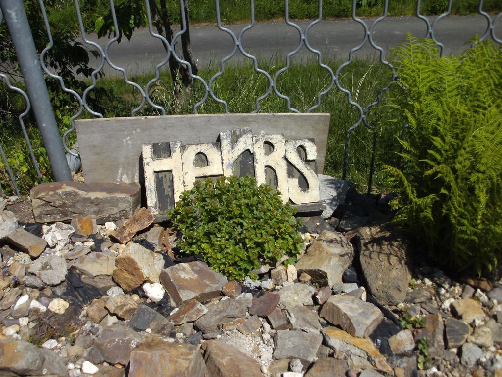 Haus Klara Hotel Mannebach  Luaran gambar